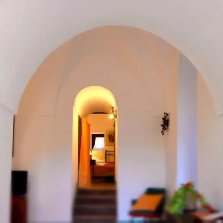 펜션 Dammusi Barone 스카우리