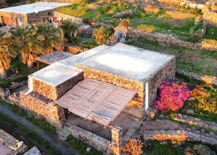 Dammusi Barone Scauri (Sicily)
