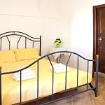 Dammusi Barone Scauri (Sicily)