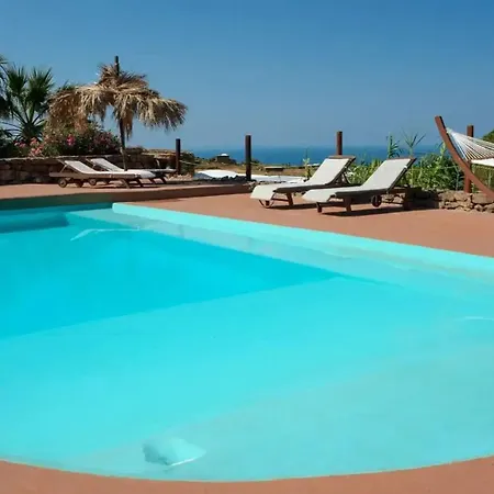 Dammusi Barone Holiday home Scauri (Sicily)
