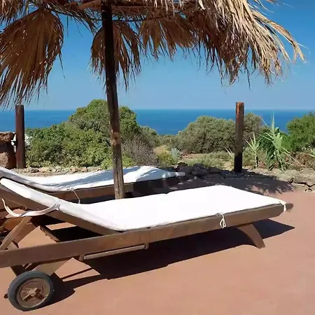 Holiday home Dammusi Barone Scauri (Sicily)