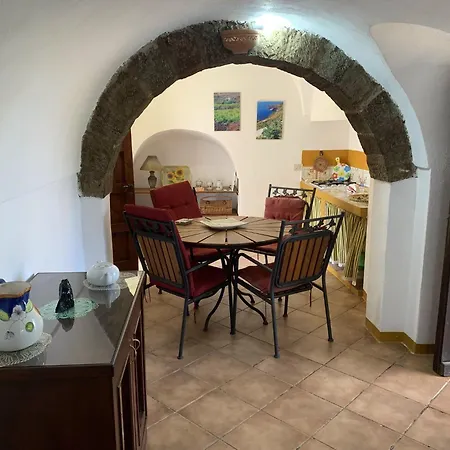 Dammusi Barone Сasa de vacaciones *